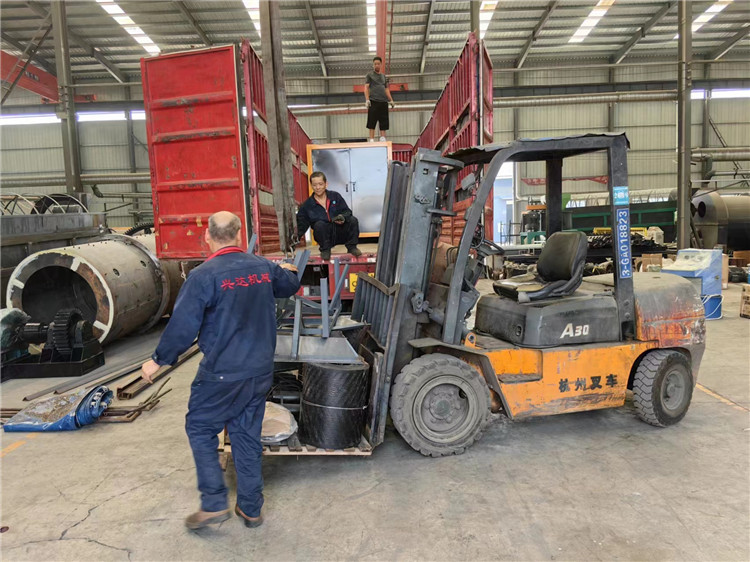 ���C�͑�3�����Pʽ�ЙC�ʰl(f��)�͹ްl(f��)؛�F(xi��n)��